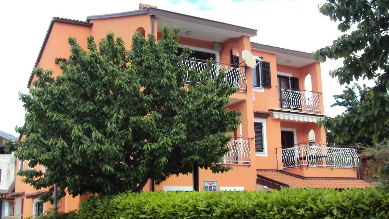 Apartmani Noemi Pula Casa de hóspedes